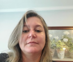 Olivia, 40, Redmond (State of Washington)