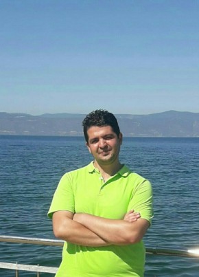 Berkay, 33, Türkiye Cumhuriyeti, Gümüşdere (Van İli)