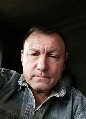 Андрей из Щёлково 58 лет