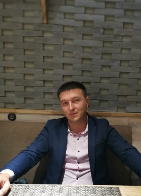 Владимир из Южно-Сахалинска 34 года