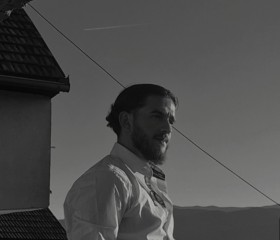 Burhan, 25, Sarajevo