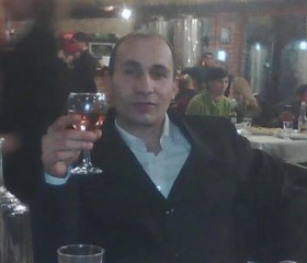 Giorgi, 42, Tbilisi