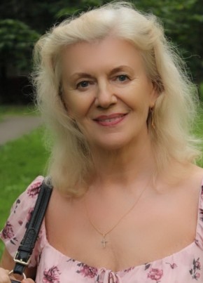 Елена из Москвы 68 лет