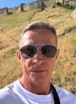 Mikhail, 53, Moscow