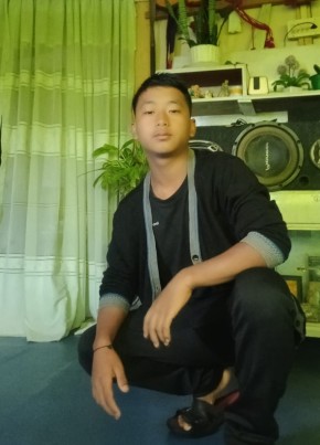 Somei, 22, India, Kohima