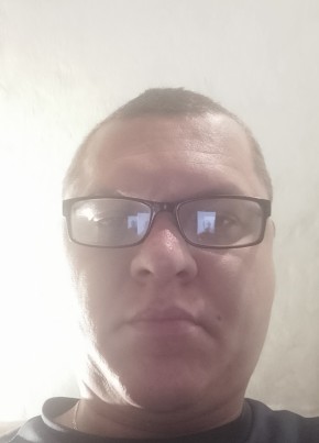 Юрий, 37, Россия, Николаевск-на-Амуре