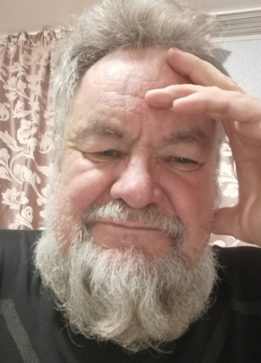 Серега из Красноярска 18 лет