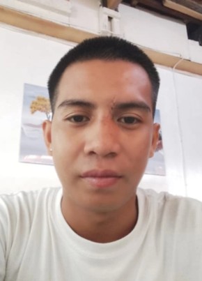 Jovanny из Iloilo 22 года