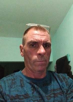 Анатолий из Выселки 49 лет