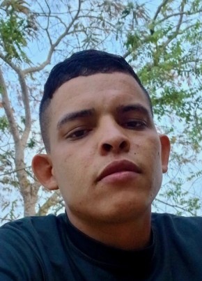 Alex из Medellín 25 лет