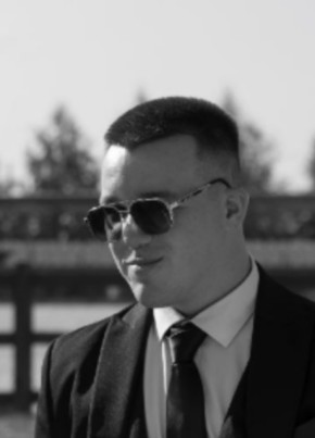 Алексей из Саратова 24 года