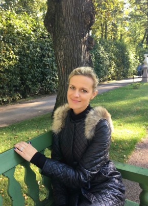 Лина, 44, Россия, Санкт-Петербург