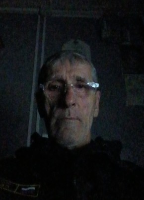 Олег из Новосибирска 63 года