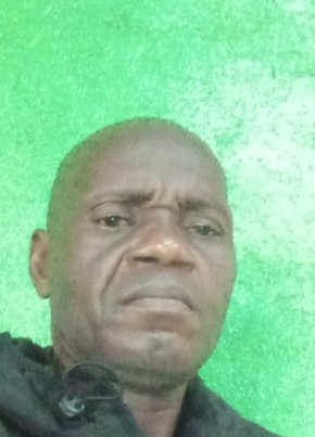 Larry Kaie, 55, Liberia, Gbarnga