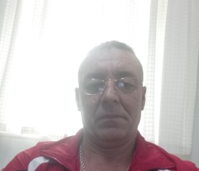 Олег, 53 года, Ялта