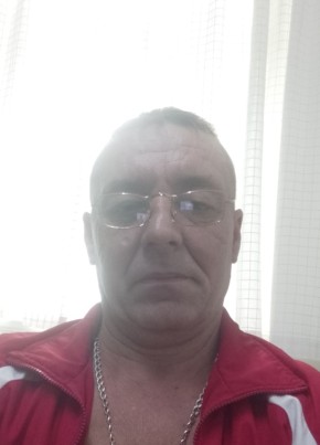 Олег, 53, Россия, Ялта
