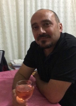 ufuk, 46, Türkiye Cumhuriyeti, Balıkesir