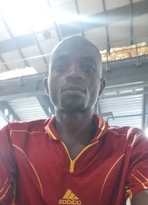 Samuel ouma, 41, Kenya, Nairobi