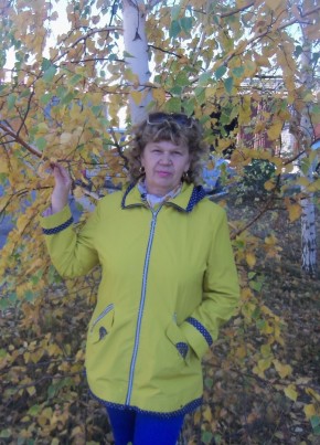 нина, 66, Россия, Новоалтайск