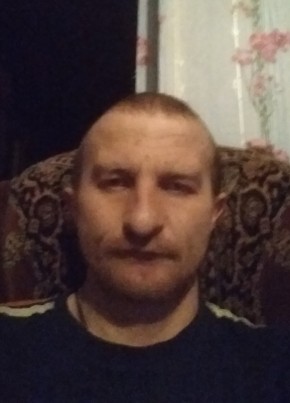 Вова Лупинский, 40, Україна, Станиця Луганська