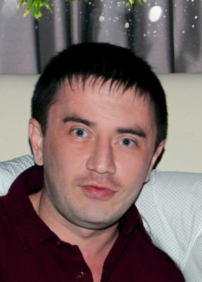 Денис