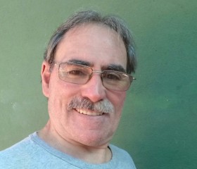 Nestor, 70, Moron