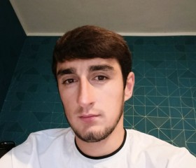 Maksim, 21, Samara