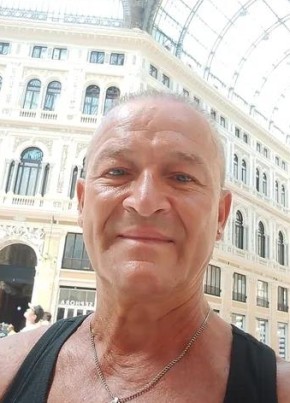 Лев из Paris 59 лет
