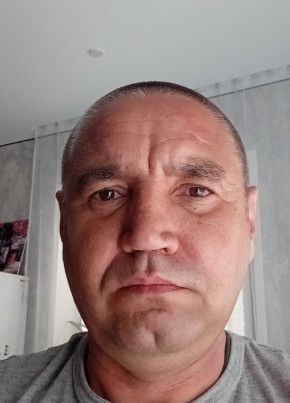 Рафаэль из Оренбурга 45 лет