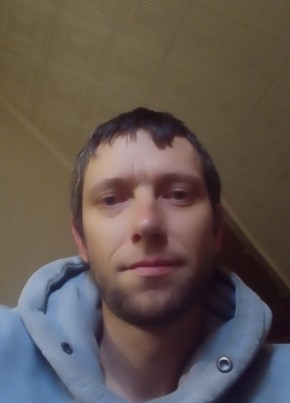 Иван, 35, Россия, Нижний Тагил