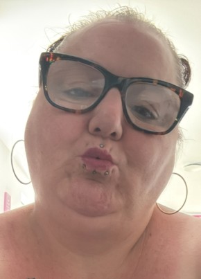 Maxine, 49, United Kingdom, Barking