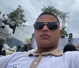 Arthur, 20, Salvador