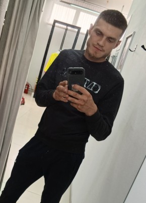Михаил из Глазова 24 года