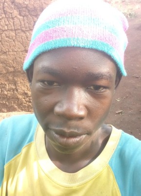 Greylin Ipomai из Nairobi 21 год