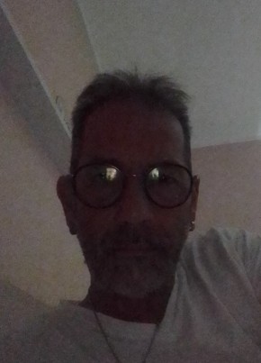 Roby, 42, Repubblica Italiana, Palermo