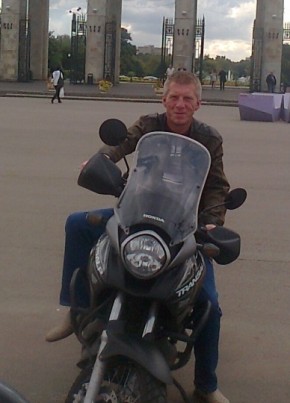 Игорь, 54, Россия, Нефтеюганск