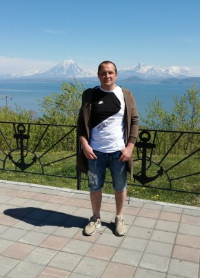 Кирилл, 41, Россия, Елизово