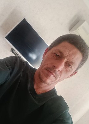 Denis, 46, Russia, Khadyzhensk