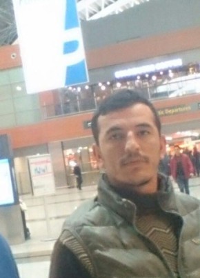 Erhan, 40, Türkiye Cumhuriyeti, Akyazı