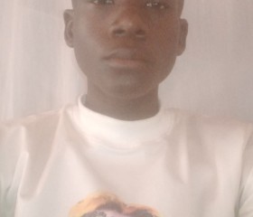 Santos, 19 лет, Kampala