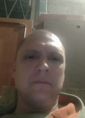Олег, 42, Україна, Камянське