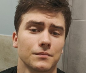 Den, 20, Saint Petersburg