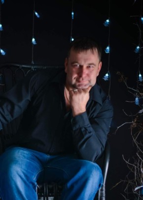 Александр из Елизово 44 года
