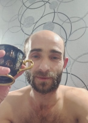 Эдвард из Воронежа 40 лет