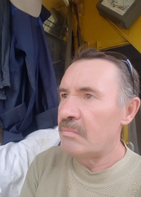 Yakov, 20, Russia, Krasnoturinsk
