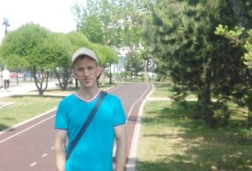 Maksim, 31 - Just Me