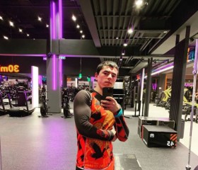 Rakhmatboy, 23, Moscow