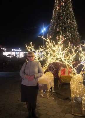 Ника, 67, Россия, Краснодар