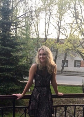 Оля, 37, Россия, Москва