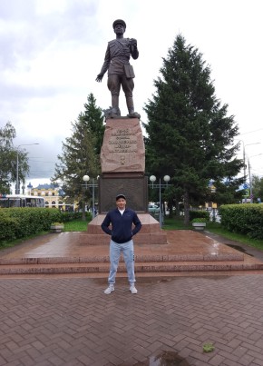 Артём, 43, Россия, Томск